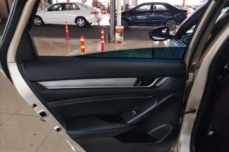 Used Honda Inspire 2022 260TURBO Elegant Edition Left Rear Door Interior