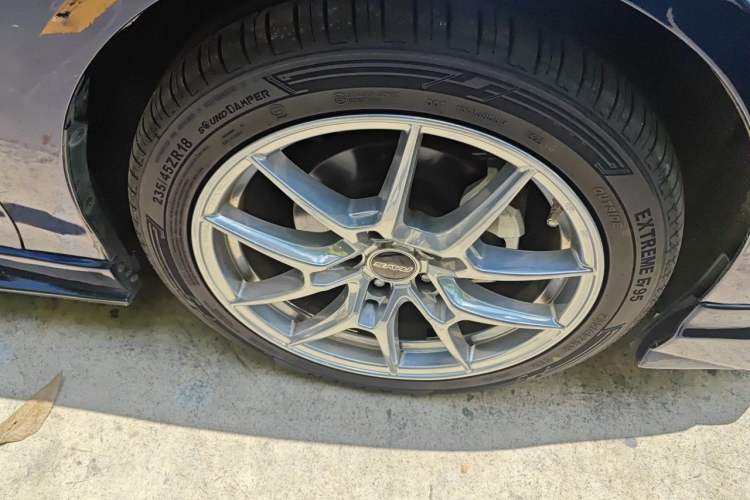 Used Honda Inspire 2022 260TURBO Elegant Edition Right Front Wheel Hub