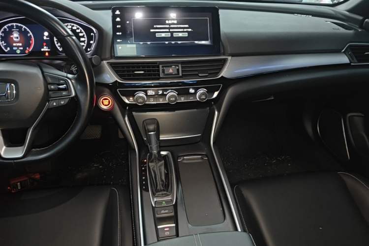 Used Honda Inspire 2022 260TURBO Elegant Edition Audio And AC Panel