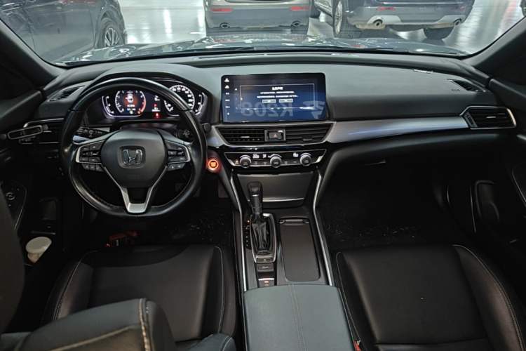Used Honda Inspire 2022 260TURBO Elegant Edition Center Console
