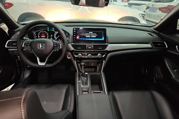 Used Honda Inspire 2022 260TURBO Elegant Edition Center Console