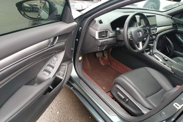 Used Honda Inspire 2022 260TURBO Elegant Edition Driver Seat