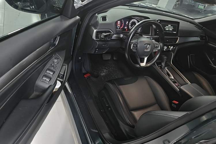 Used Honda Inspire 2022 260TURBO Elegant Edition Driver Seat