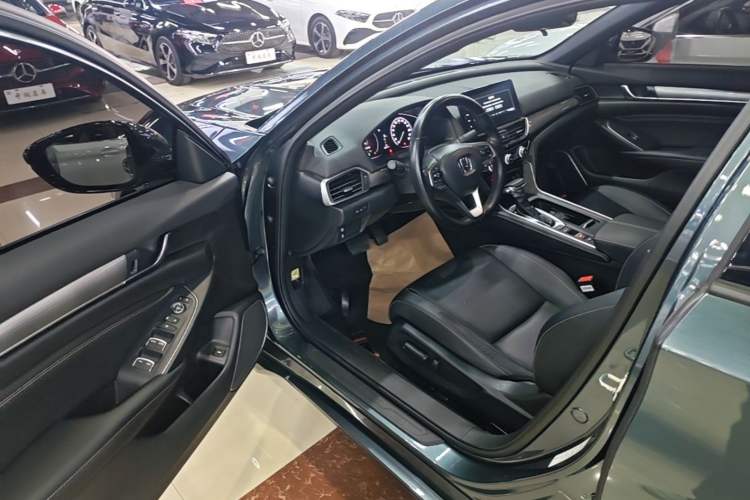 Used Honda Inspire 2022 260TURBO Elegant Edition Driver Seat