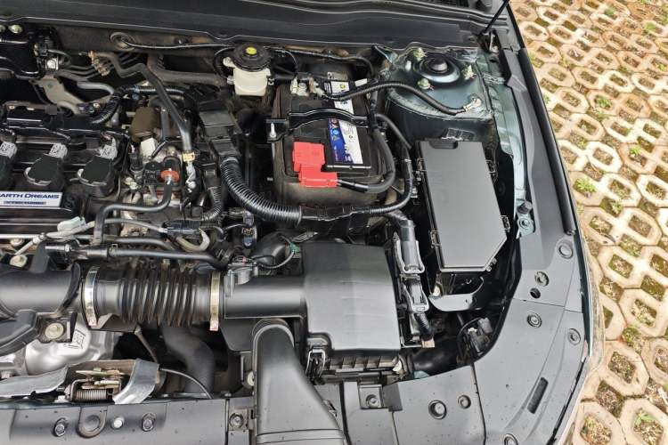 Used Honda Inspire 2022 260TURBO Elegant Edition Engine Bay Left