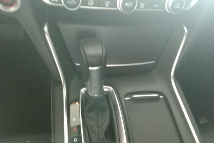 Used Honda Inspire 2022 260TURBO Elegant Edition Gear Lever