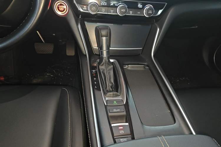 Used Honda Inspire 2022 260TURBO Elegant Edition Gear Lever