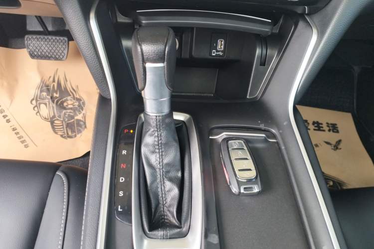 Used Honda Inspire 2022 260TURBO Elegant Edition Gear Lever