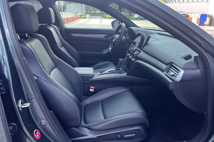 Used Honda Inspire 2022 260TURBO Elegant Edition Interior 11