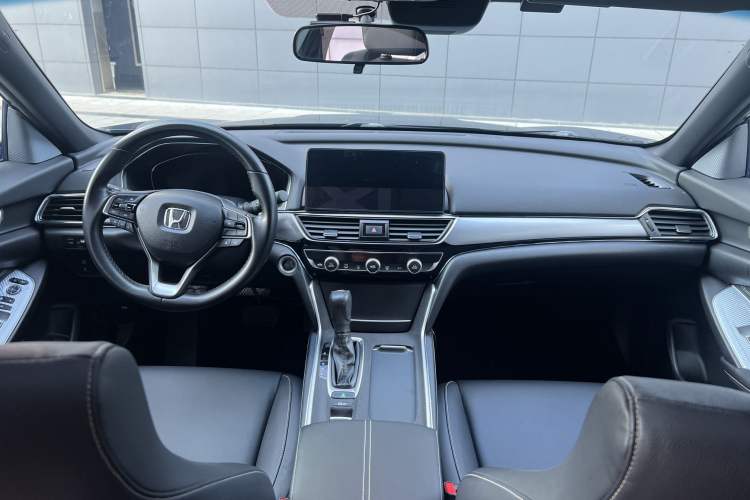 Used Honda Inspire 2022 260TURBO Elegant Edition Interior 2