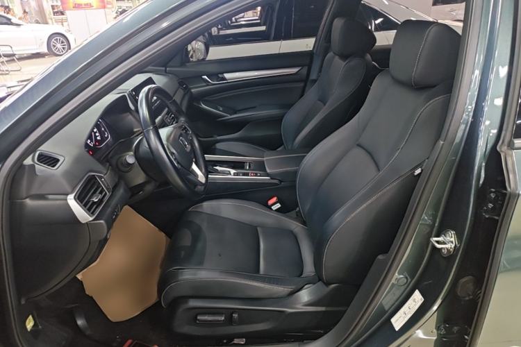 Used Honda Inspire 2022 260TURBO Elegant Edition Left Front Seat