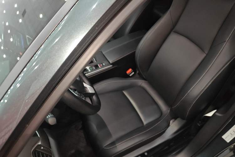 Used Honda Inspire 2022 260TURBO Elegant Edition Left Front Seat