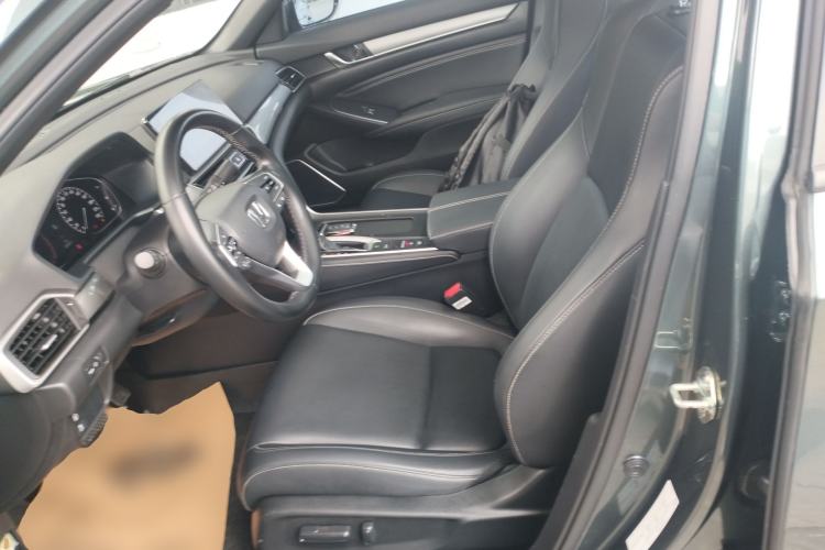 Used Honda Inspire 2022 260TURBO Elegant Edition Left Front Seat