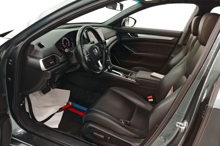 Used Honda Inspire 2022 260TURBO Elegant Edition Left Front Seat