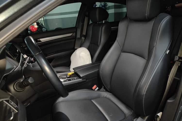 Used Honda Inspire 2022 260TURBO Elegant Edition Left Front Seat