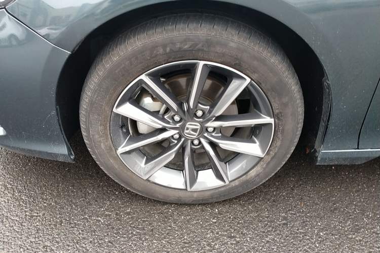 Used Honda Inspire 2022 260TURBO Elegant Edition Left Front Wheel Hub