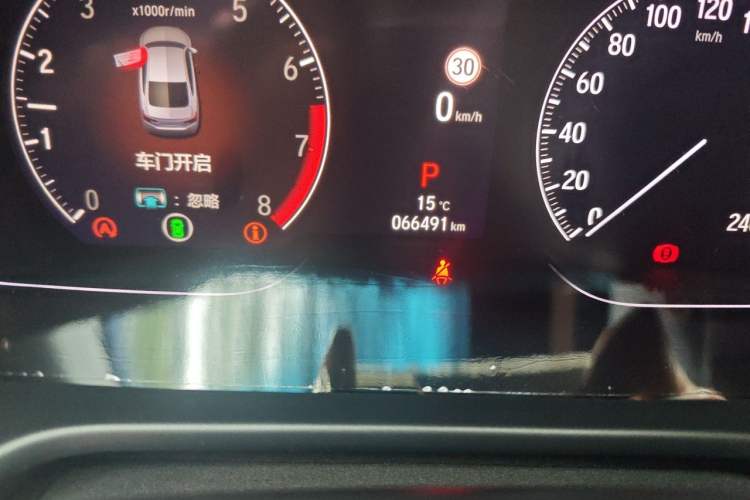 Used Honda Inspire 2022 260TURBO Elegant Edition Odometer Close Up