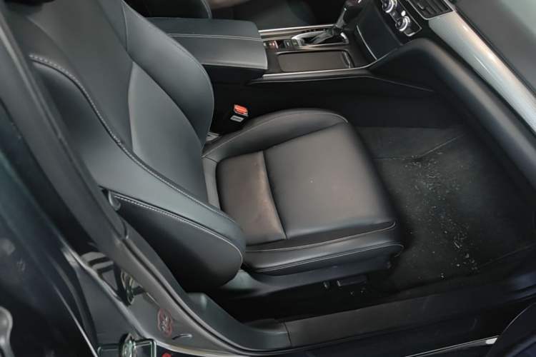 Used Honda Inspire 2022 260TURBO Elegant Edition Right Front Seat