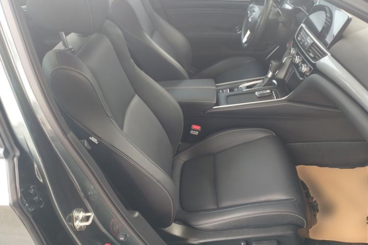 Used Honda Inspire 2022 260TURBO Elegant Edition Right Front Seat