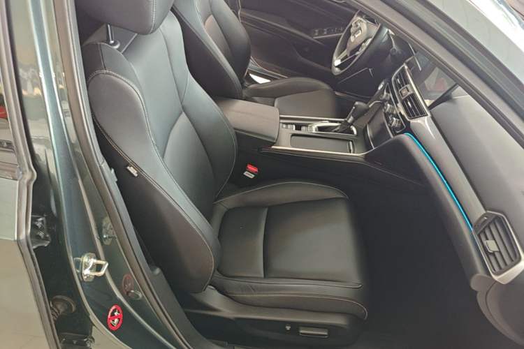 Used Honda Inspire 2022 260TURBO Elegant Edition Right Front Seat
