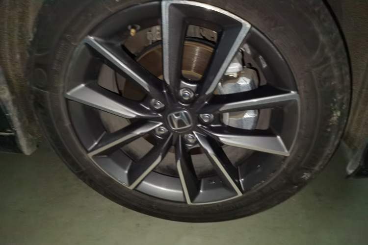 Used Honda Inspire 2022 260TURBO Elegant Edition Right Front Wheel Hub