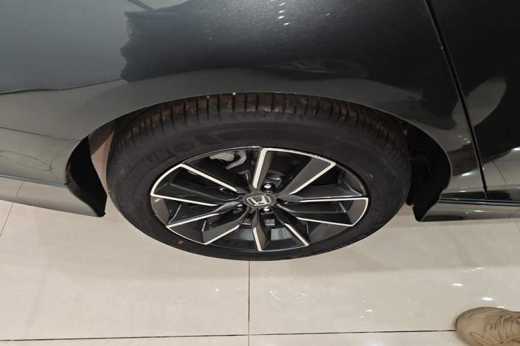 Used Honda Inspire 2022 260TURBO Elegant Edition Right Rear Wheel Hub