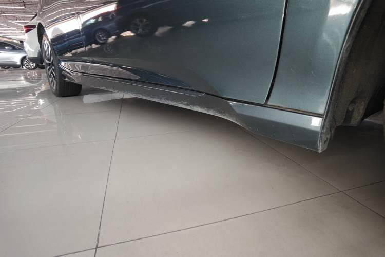 Used Honda Inspire 2022 Lingpai Hybrid 2.0L Pure Elegant Edition Right Side Sill