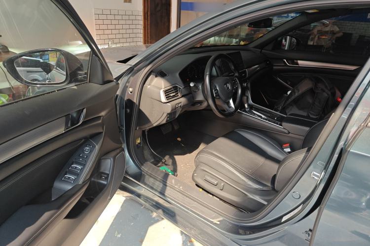 Used Honda Inspire 2022 260TURBO Elegant Edition Driver Seat