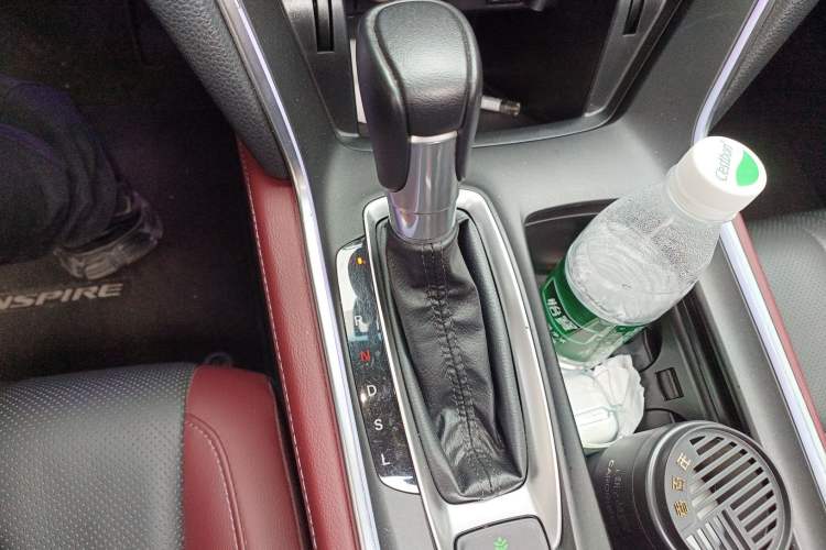Used Honda Inspire 2022 260TURBO Jingyue Version Gear Lever