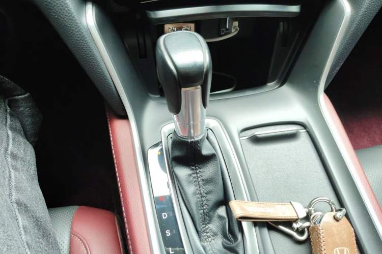 Used Honda Inspire 2022 260TURBO Jingyue Version Gear Lever