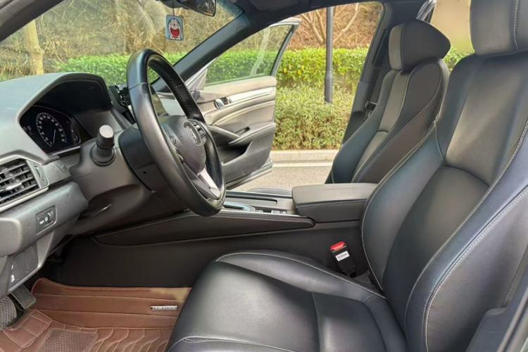 Used Honda Inspire 2022 260TURBO Elegant Edition Interior 2