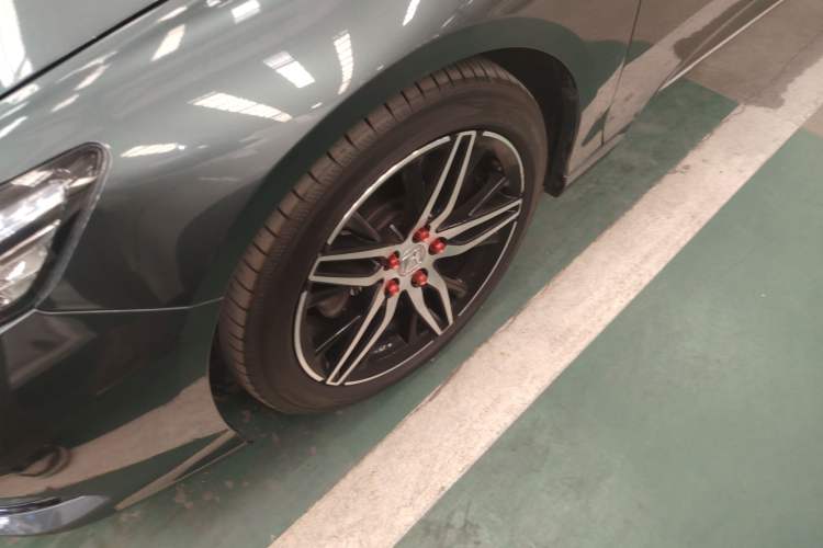 Used Honda Inspire 2022 260TURBO Jingyue Version Left Front Wheel Hub