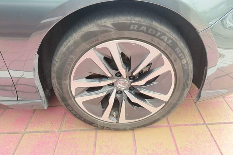 Used Honda Inspire 2022 Lingpai Hybrid 2.0L Pure Elegant Edition Right Front Wheel Hub
