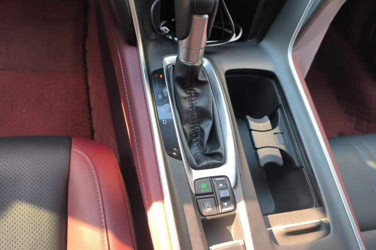 Used Honda Inspire 2022 260TURBO Elite Edition Gear Lever