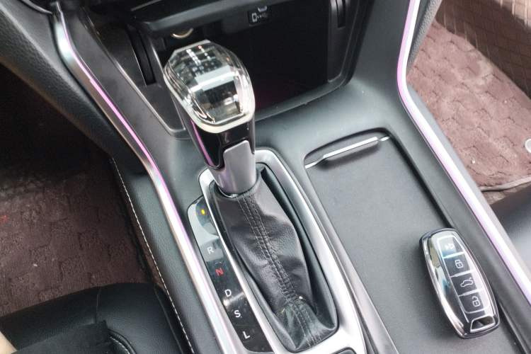 Used Honda Inspire 2022 260TURBO Elegant Edition Gear Lever
