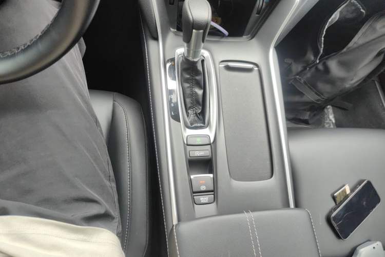 Used Honda Inspire 2022 260TURBO Elegant Edition Gear Lever