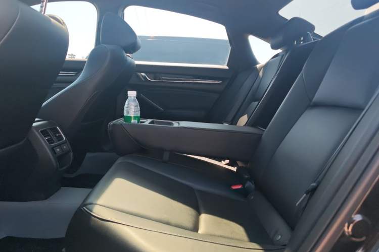 Used Honda Inspire 2022 260TURBO Elegant Edition Left Rear Seat