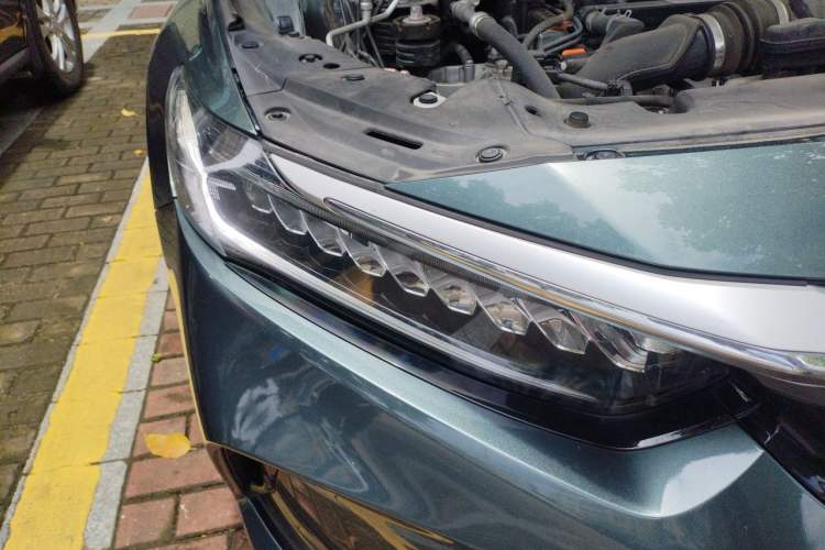 Used Honda Inspire 2022 260TURBO Elegant Edition Right Front Headlight