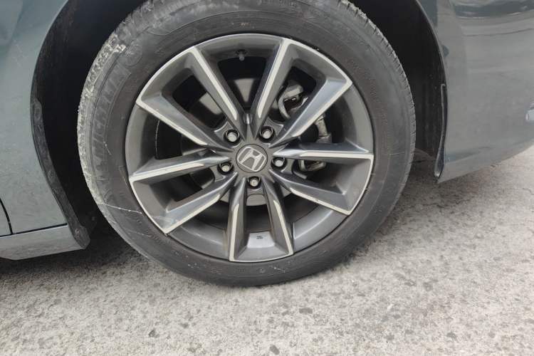 Used Honda Inspire 2022 260TURBO Elegant Edition Right Front Wheel Hub