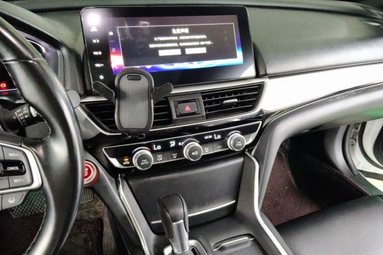 Used Honda Inspire 2022 260TURBO Elegant Edition Audio And AC Panel