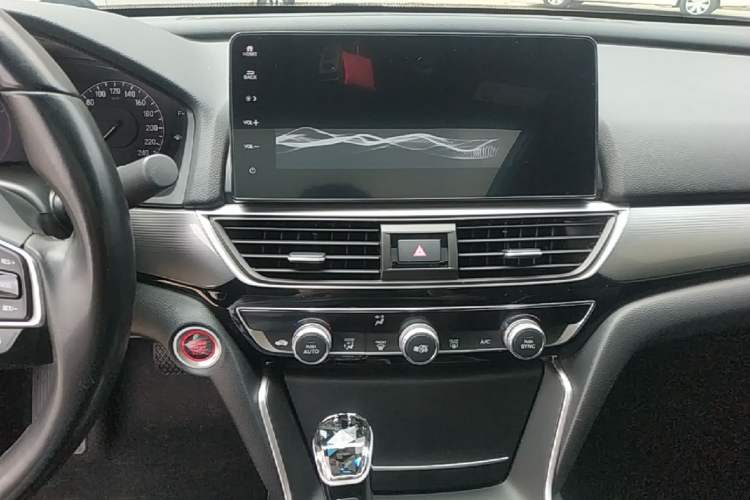 Used Honda Inspire 2022 260TURBO Elegant Edition Audio And AC Panel