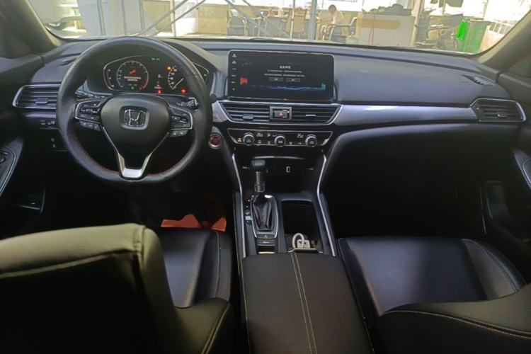 Used Honda Inspire 2022 260TURBO Elegant Edition Center Console