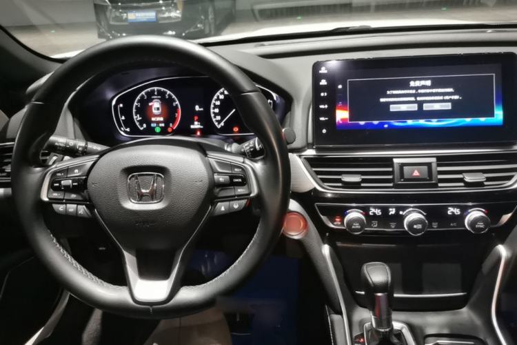 Used Honda Inspire 2022 260TURBO Elegant Edition Center Console
