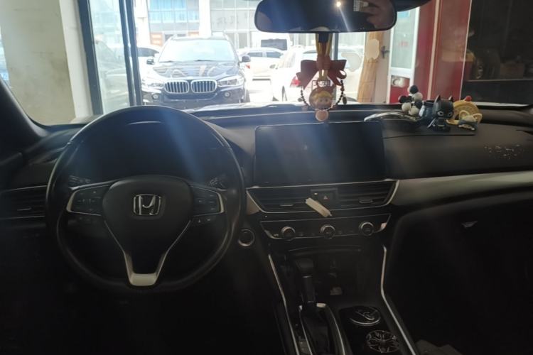 Used Honda Inspire 2022 260TURBO Elegant Edition Center Console