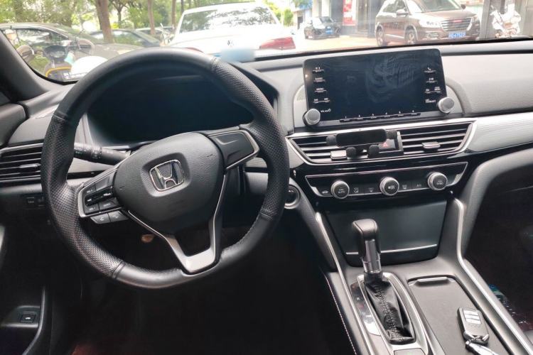 Used Honda Inspire 2022 260TURBO Elegant Edition Center Console