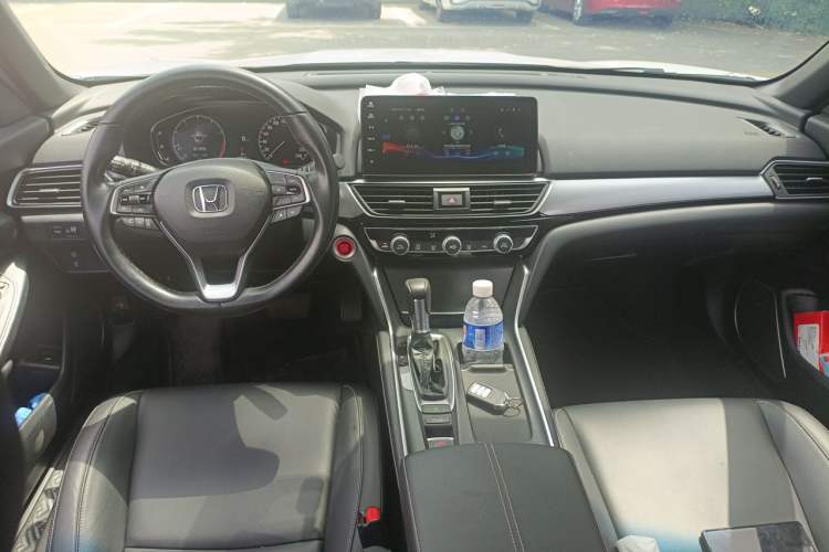 Used Honda Inspire 2022 260TURBO Elegant Edition Center Console