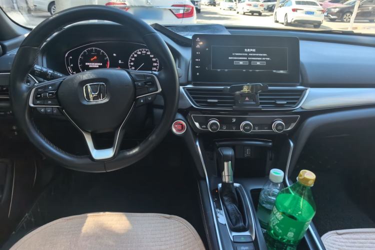 Used Honda Inspire 2022 260TURBO Elegant Edition Center Console