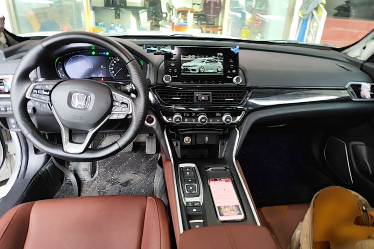 Used Honda Inspire 2022 Rui Hybrid 2.0L Jingzhi Edition Center Console