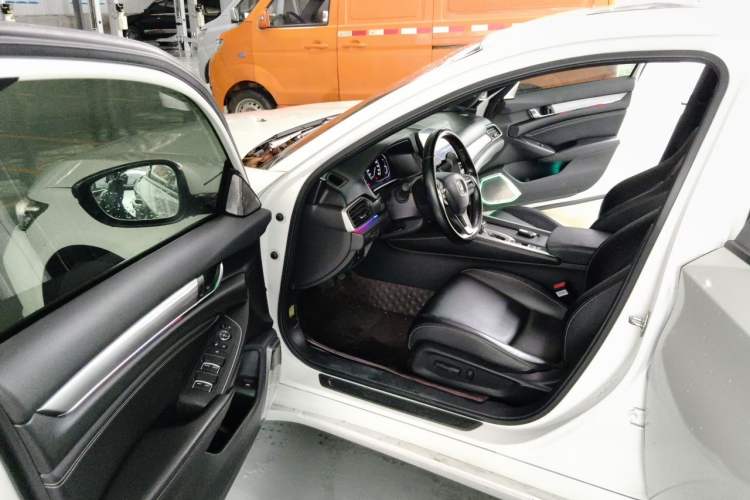 Used Honda Inspire 2022 260TURBO Elegant Edition Driver Seat