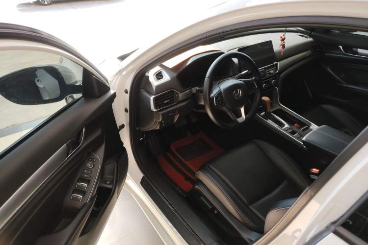 Used Honda Inspire 2022 260TURBO Elegant Edition Driver Seat